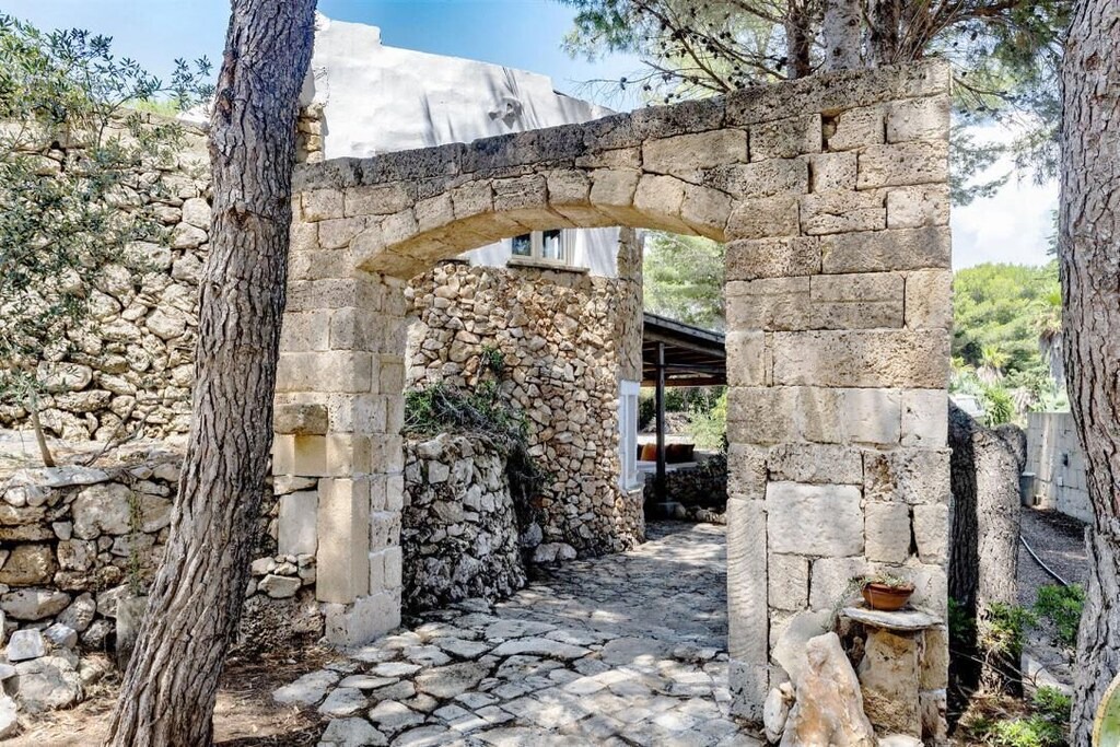 Photo of Buildings in Gallipoli
