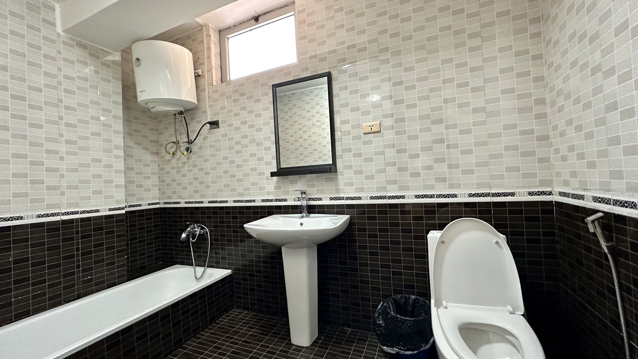 Photo of Bathroom in Arada