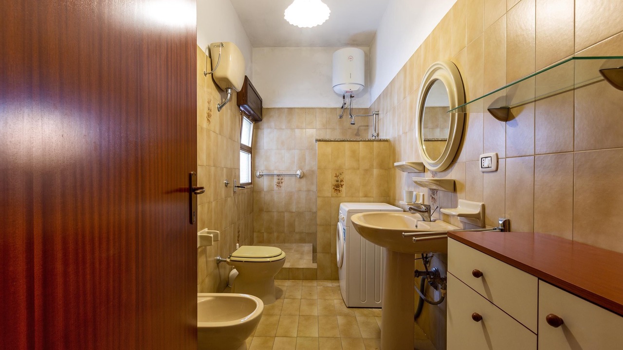 Photo of Bathroom in Torre Lapillo