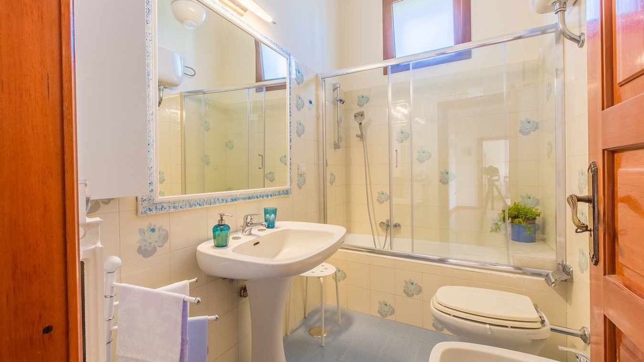 Photo of Bathroom in San Vito dei Normanni