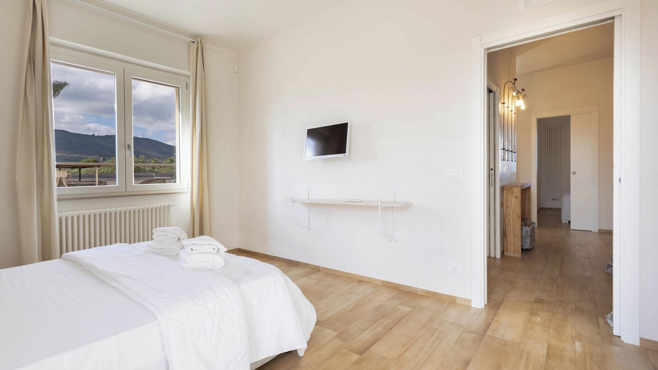 Photo of Bedroom in Macchia di Monte