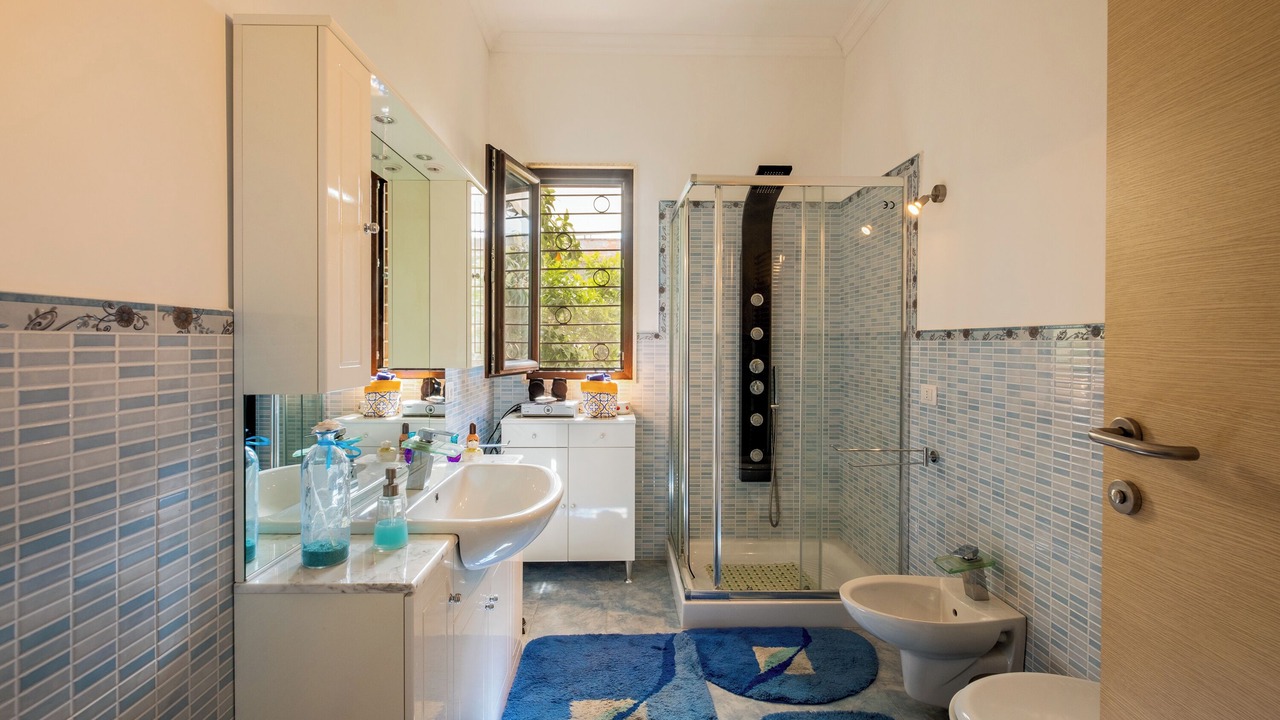 Photo of Bathroom in Cellino San Marco