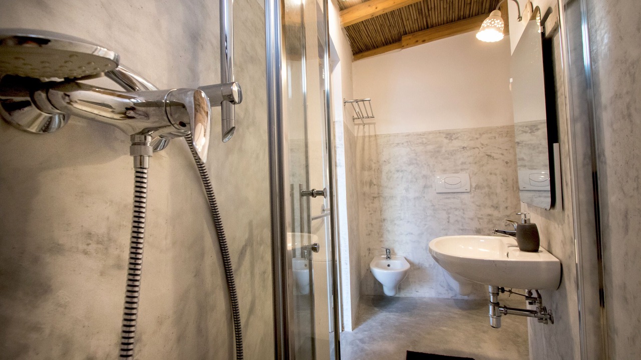 Photo of Bathroom in Matino