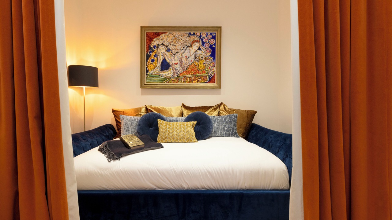 Photo of Bedroom in Tollcross
