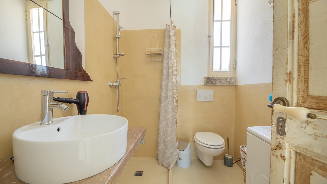 Photo of Bathroom in Alliste