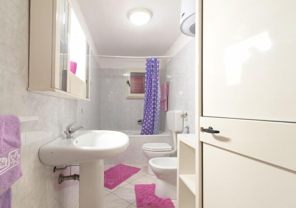Photo of Bathroom in Pizzo