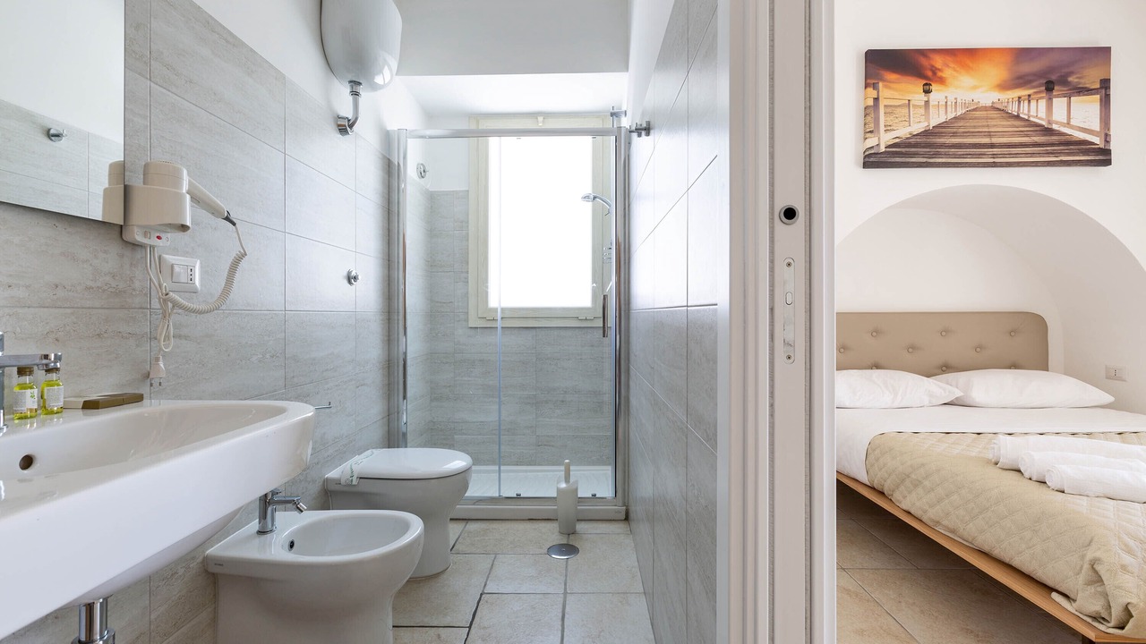 Photo of Bathroom in Pittuini