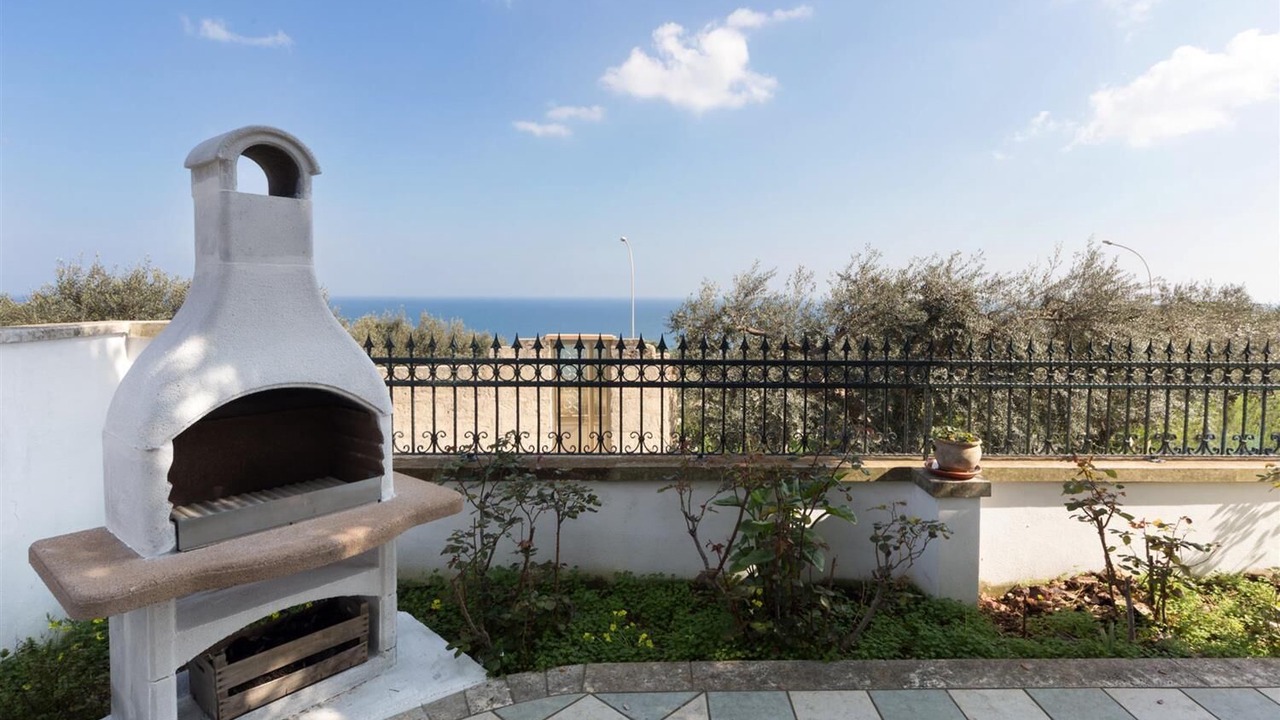 Photo of Patio Balcony in Castro Marina