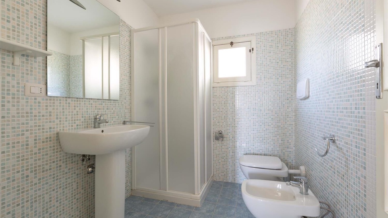 Photo of Bathroom in Matino