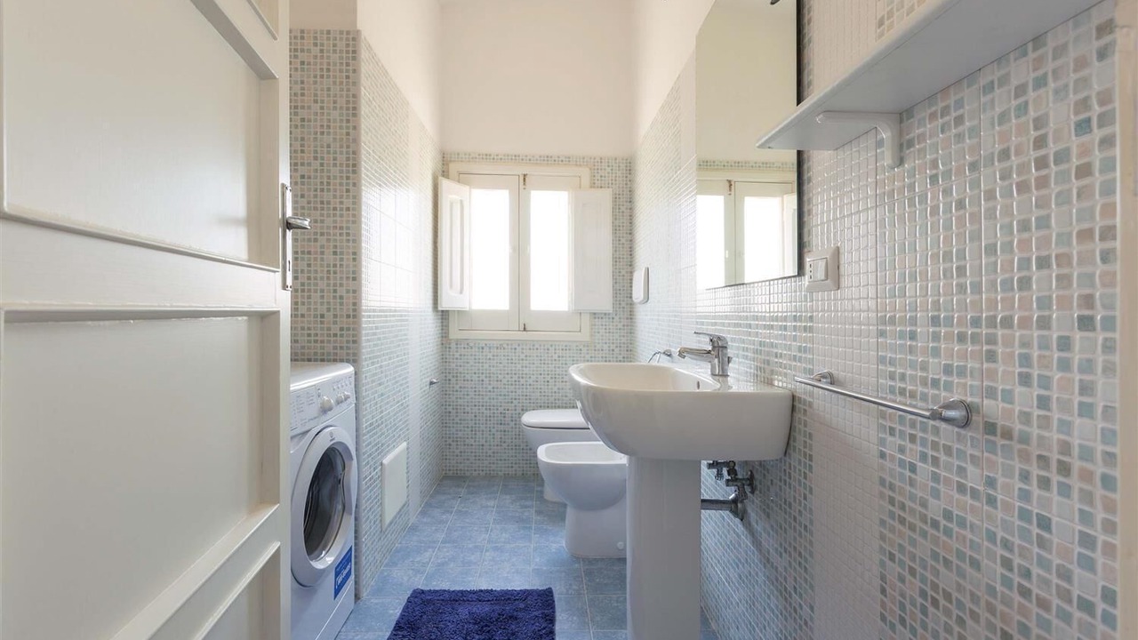 Photo of Bathroom in Matino
