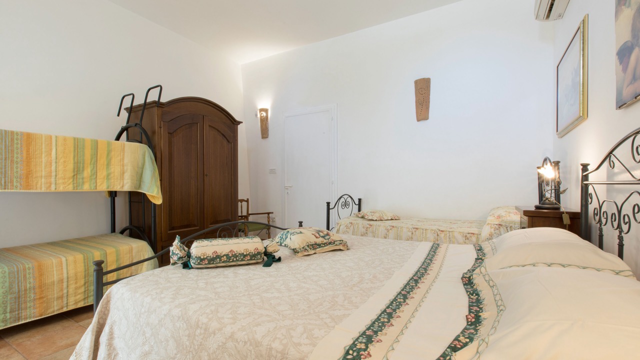 Photo of Bedroom in Torre Suda