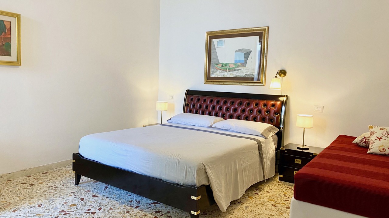 Photo of Bedroom in Roca Vecchia