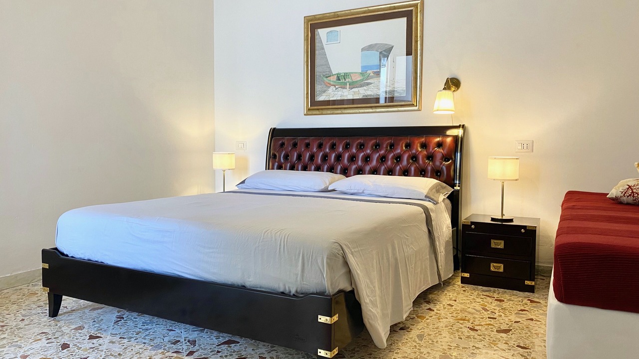 Photo of Bedroom in Roca Vecchia