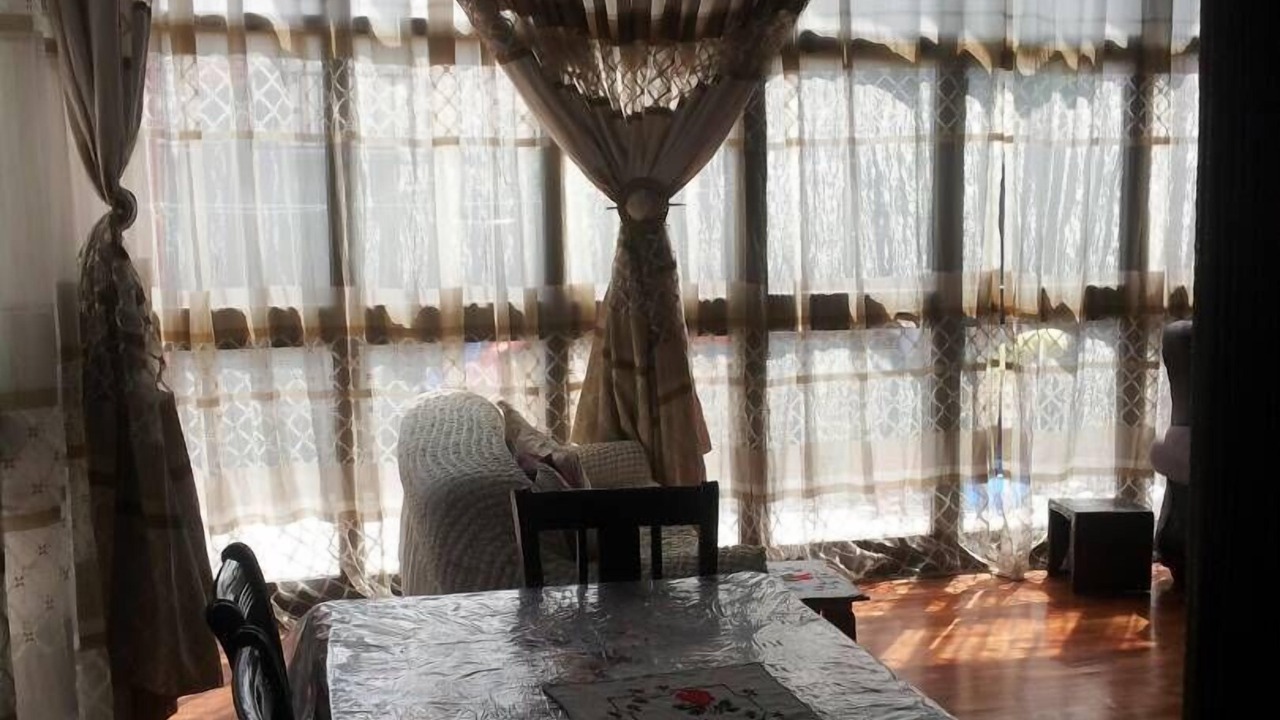 Photo of Others in Nifas Silk-Lafto