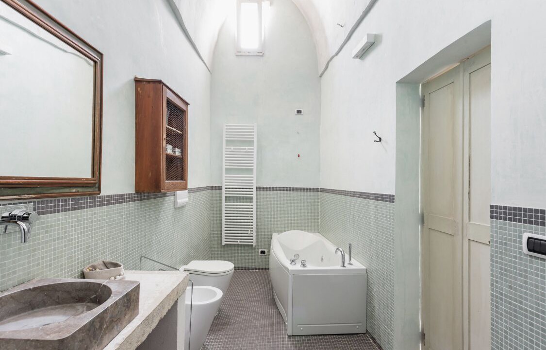 Photo of Bathroom in Diso