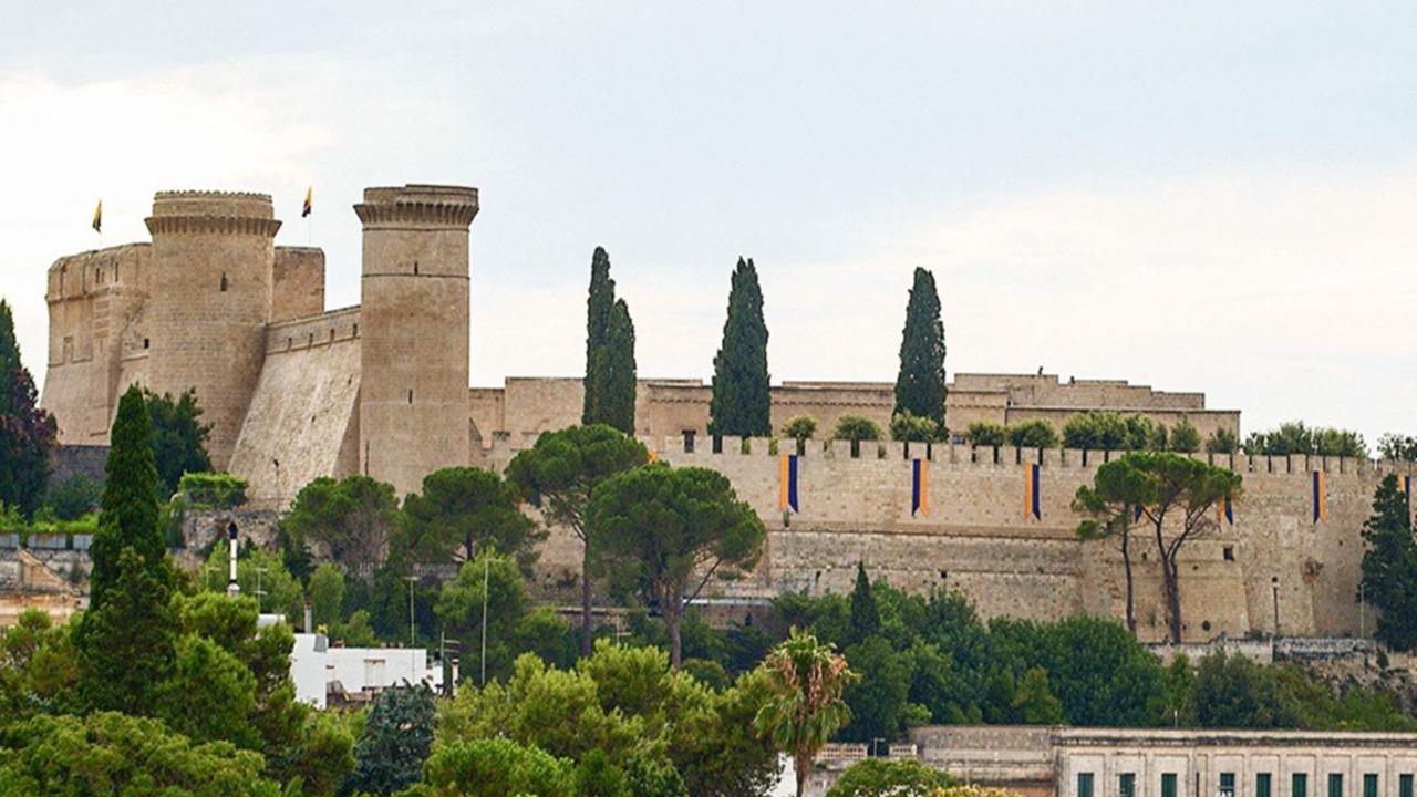Photo of Others in Oria