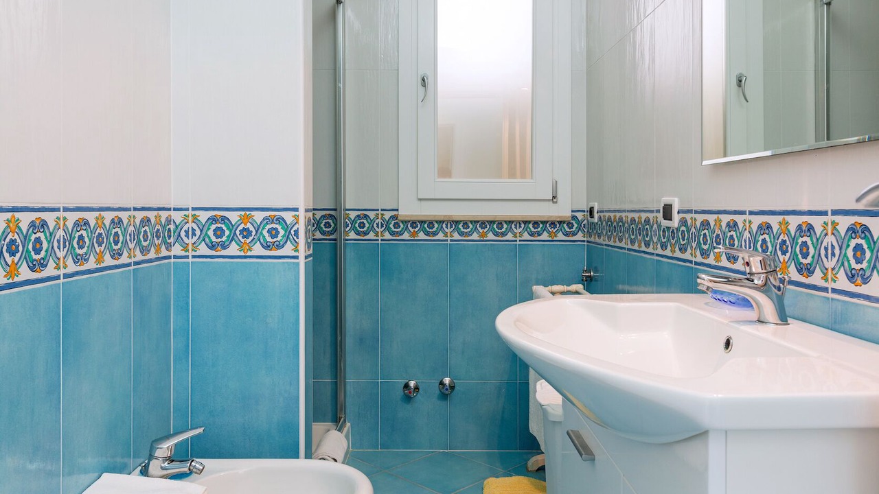 Photo of Bathroom in Castro Marina
