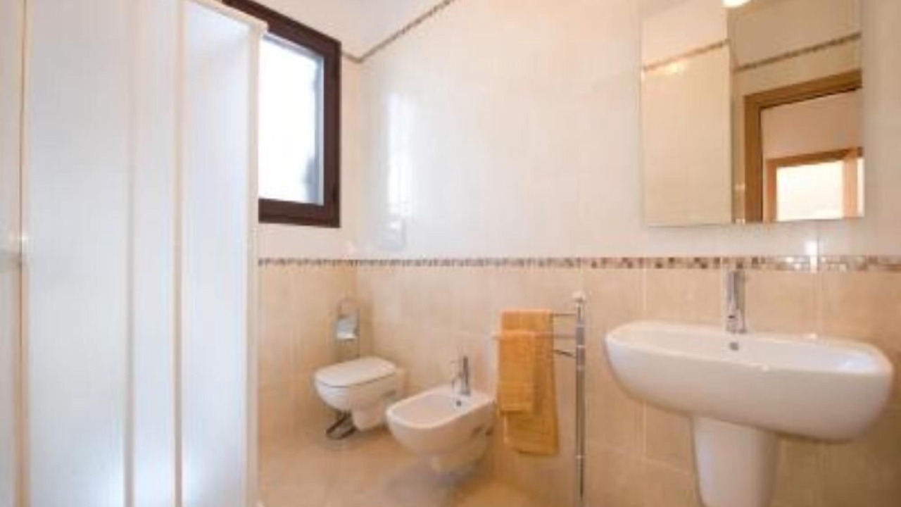 Photo of Bathroom in Frigole