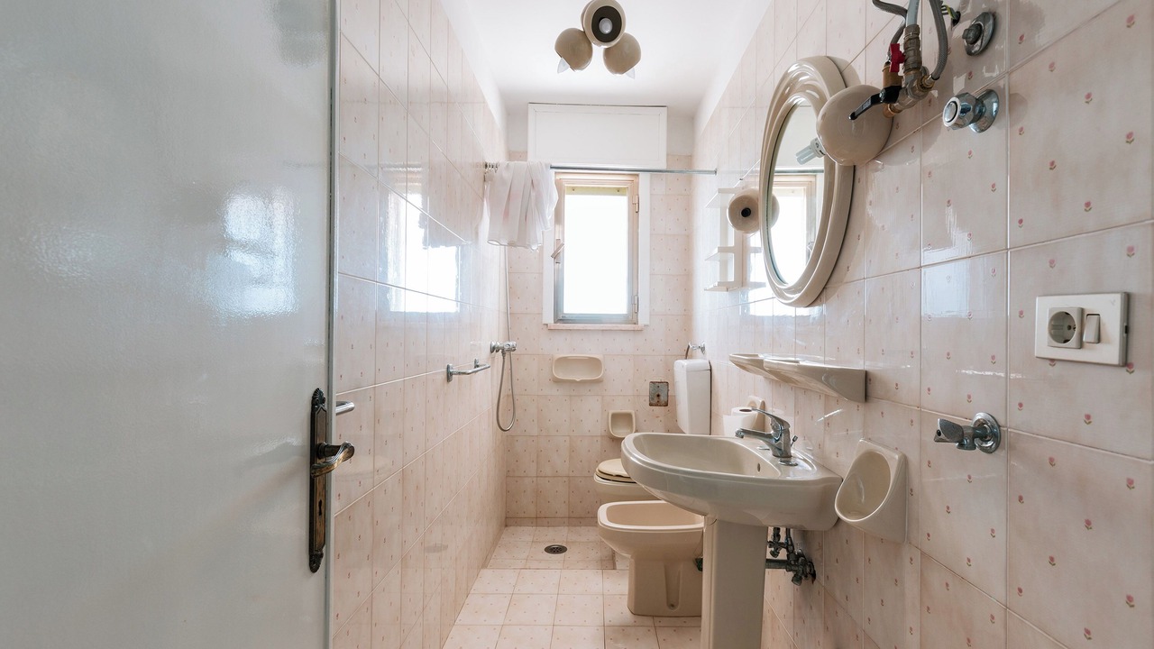 Photo of Bathroom in Posto Rosso