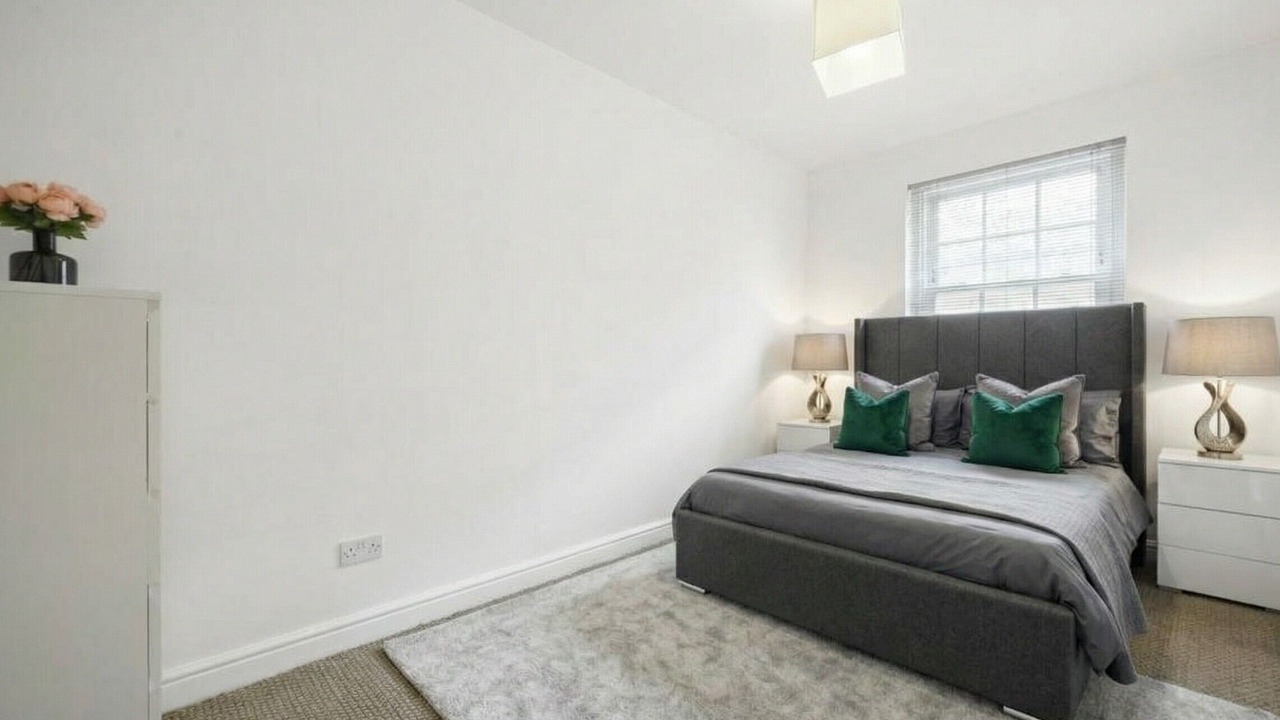 Photo of Bedroom in Camberwell Green