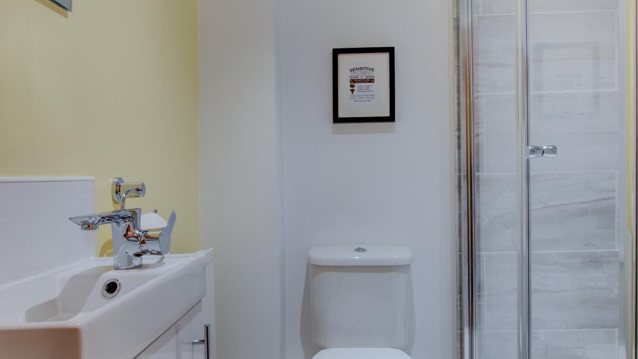 Photo of Bathroom in Great Fryup Dale
