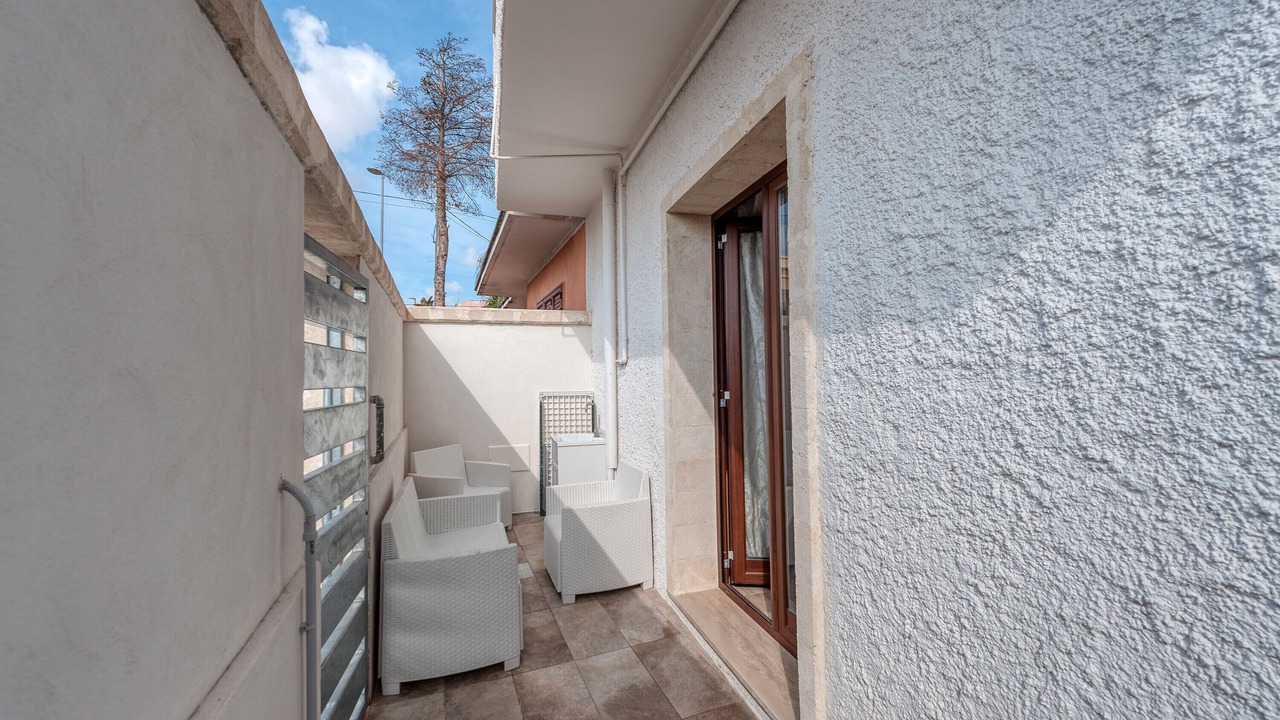 Photo of Patio Balcony in Cellino San Marco