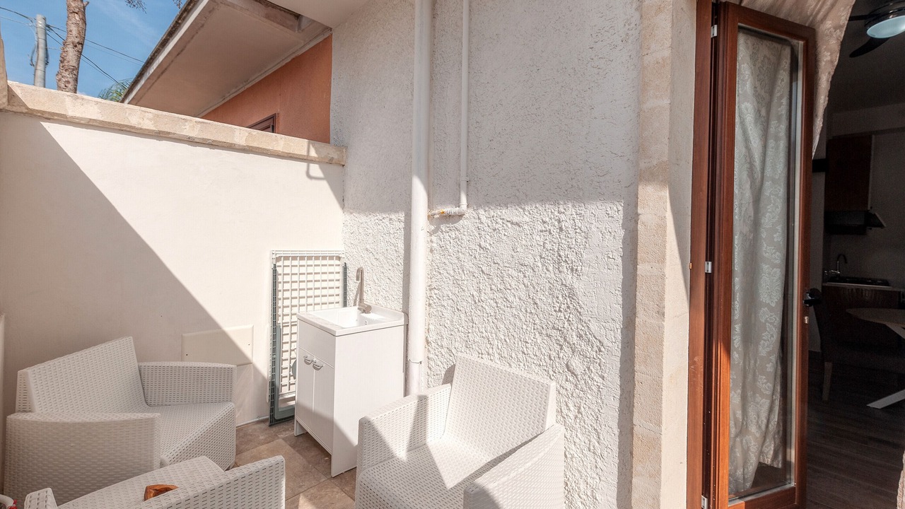 Photo of Patio Balcony in Cellino San Marco