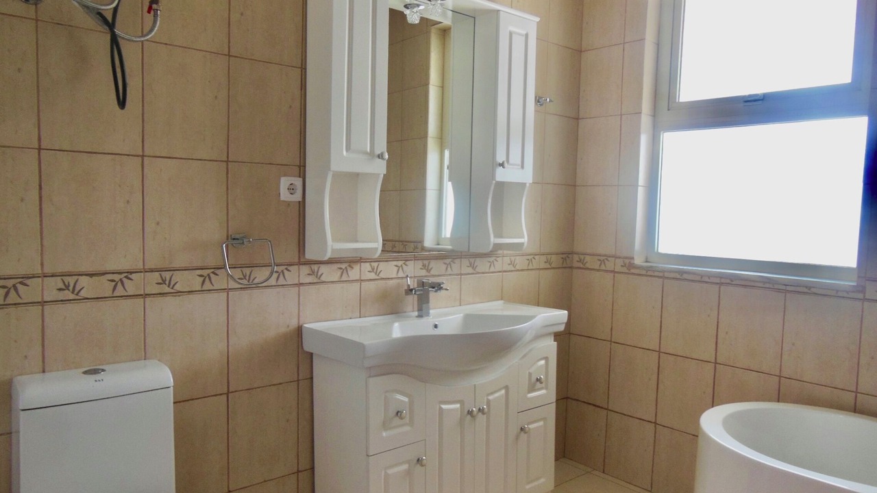 Photo of Bathroom in Yeka