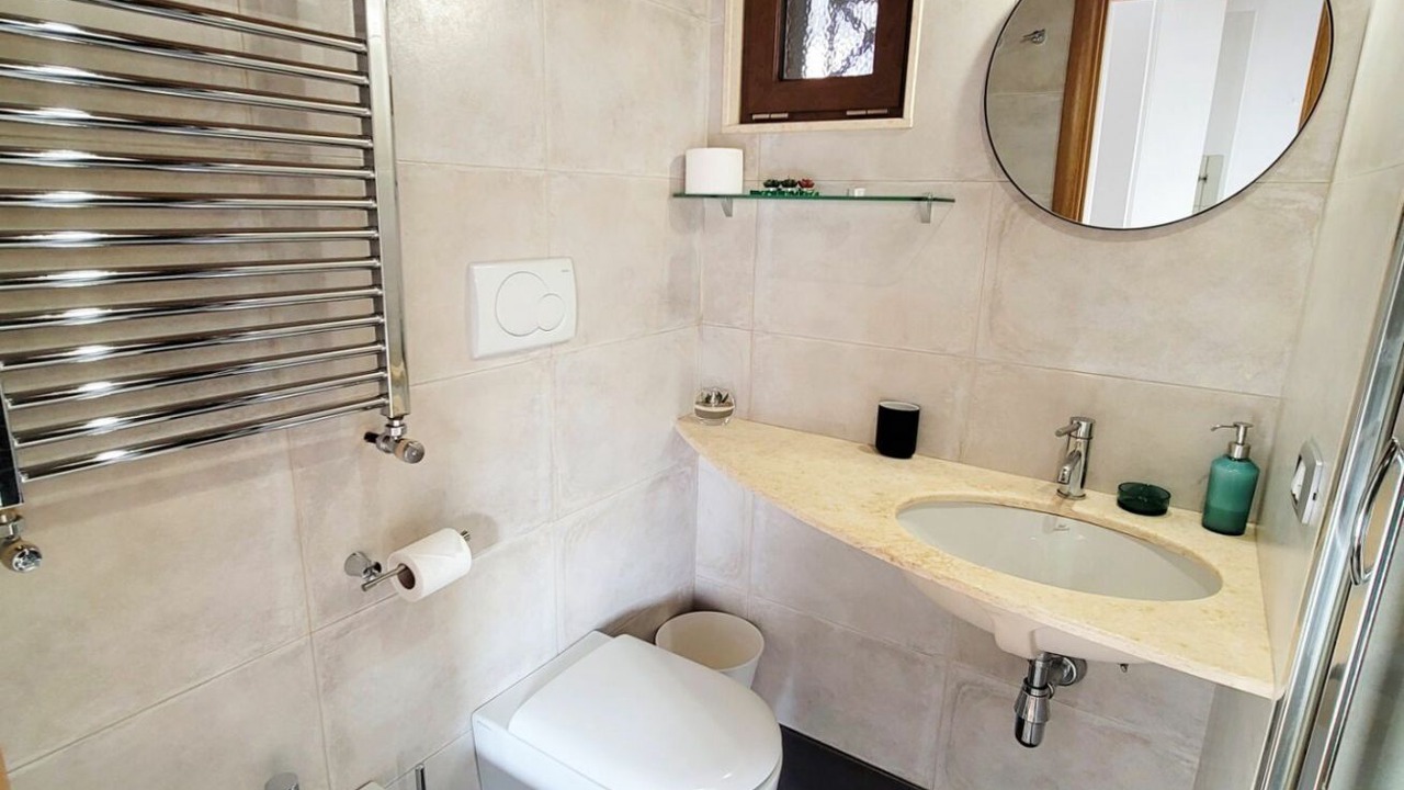 Photo of Bathroom in Old Town