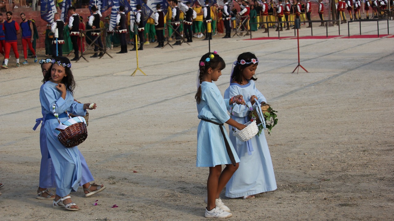 Photo of Others in Oria