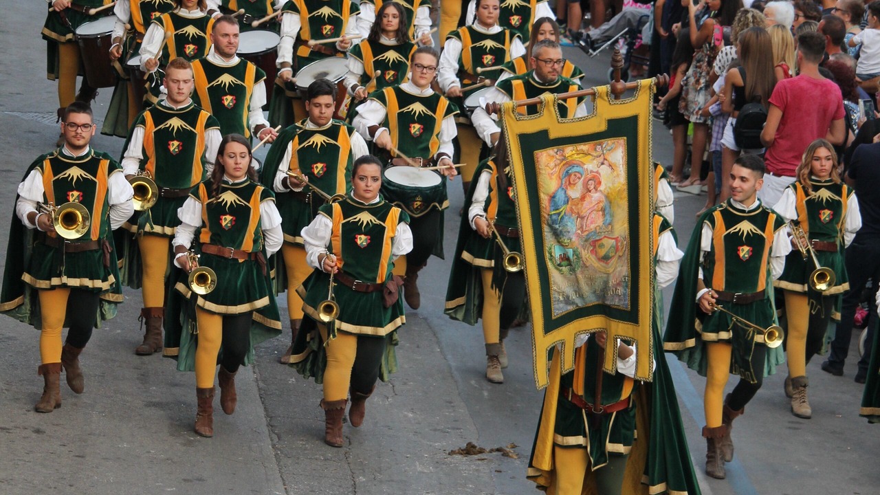 Photo of Others in Oria