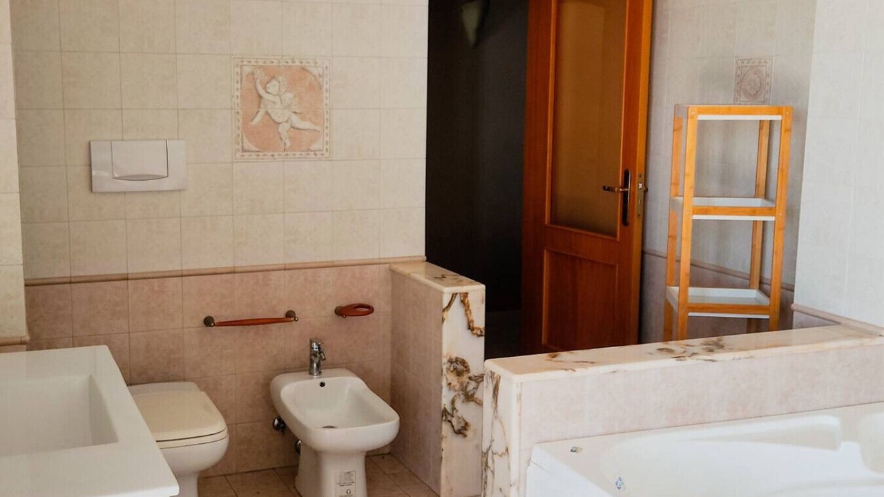 Photo of Bathroom in Trani