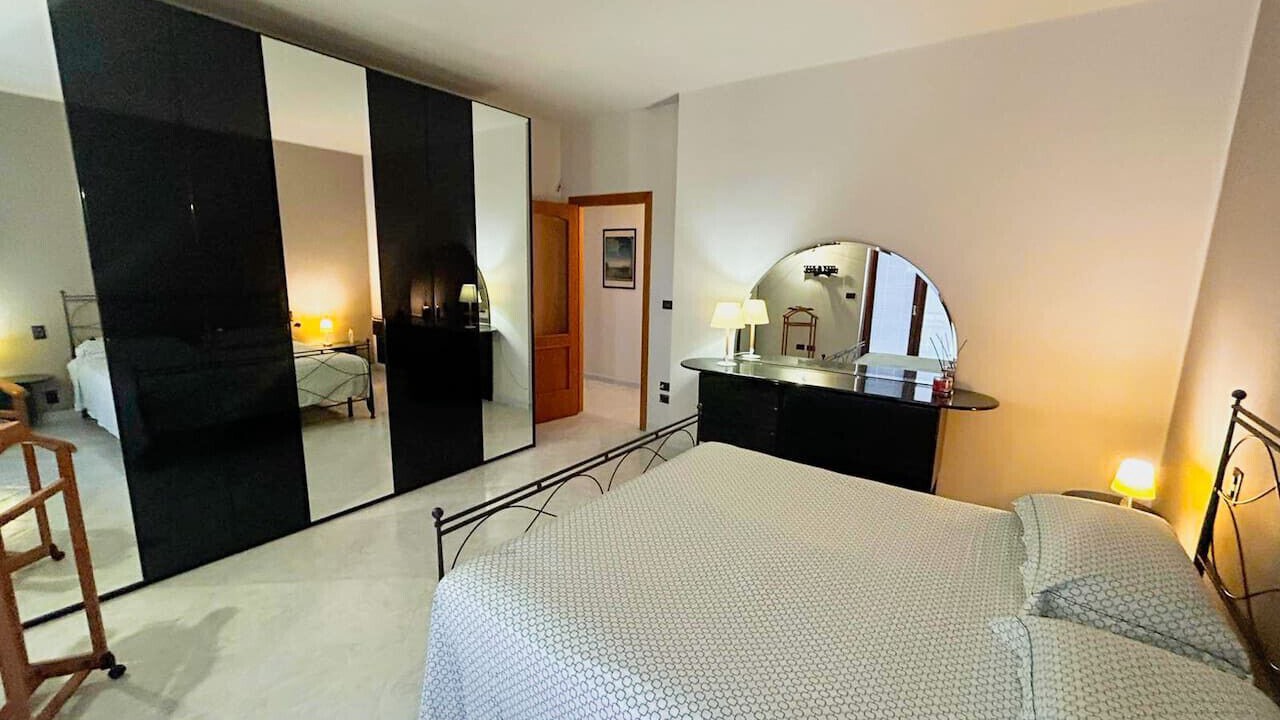 Photo of Bedroom in Trani