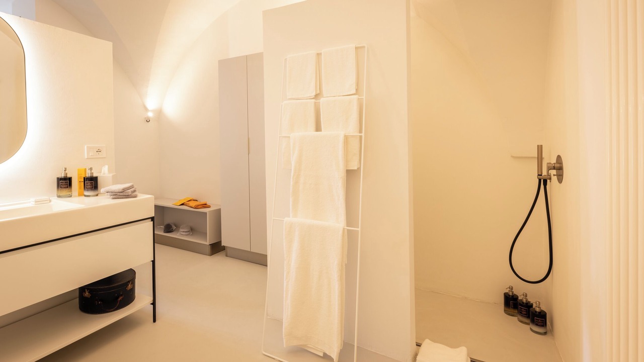 Photo of Bathroom in Cannole