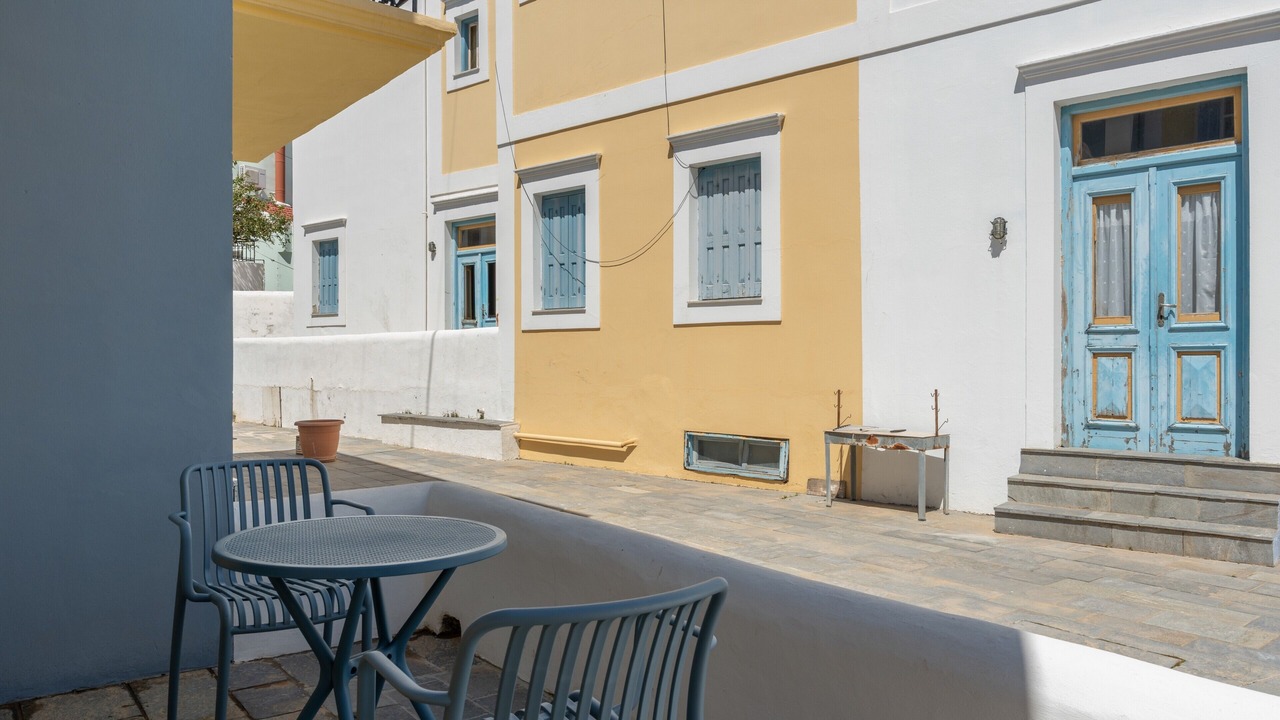Photo of Outdoor in Pedi