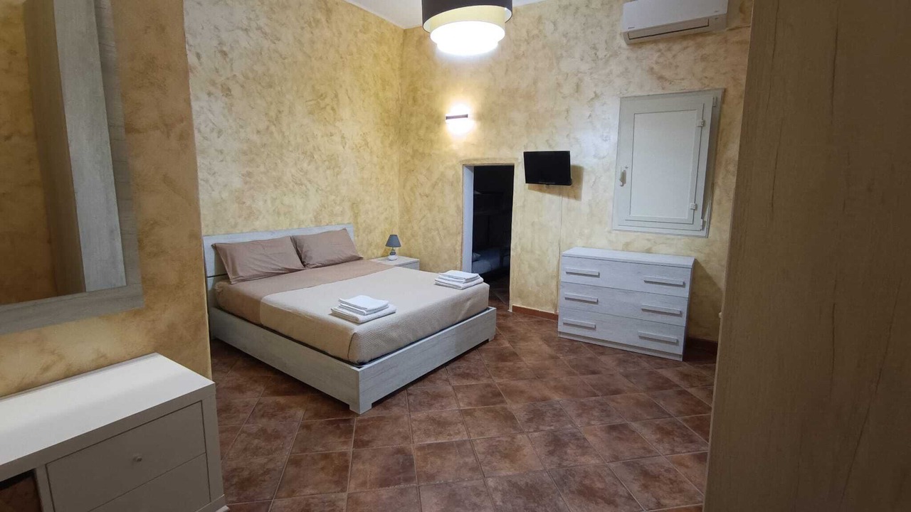 Photo of Bedroom in Trani