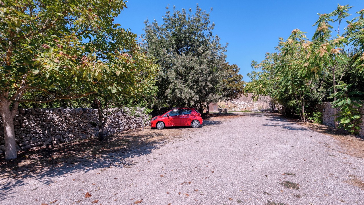 Photo of Outdoor in Vernole