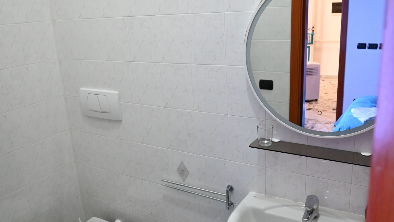Photo of Bathroom in Brindisi Histotic Center