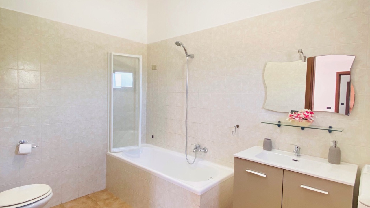 Photo of Bathroom in Frigole