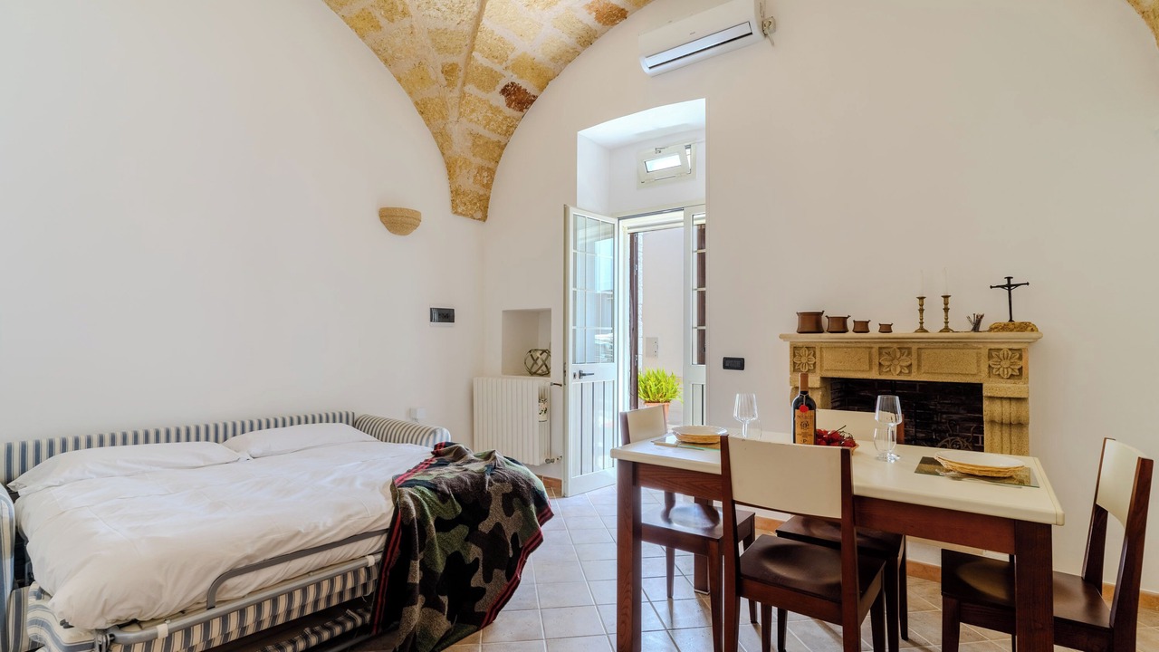 Photo of Bedroom in Specchia