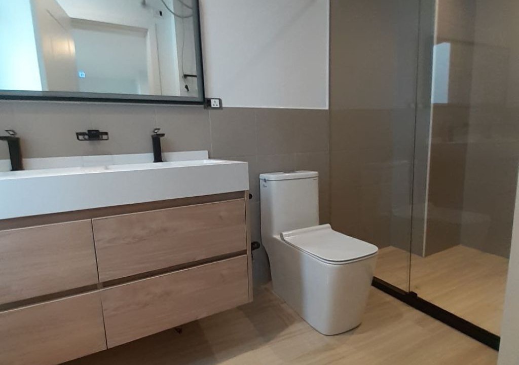 Photo of Bathroom in Yeka