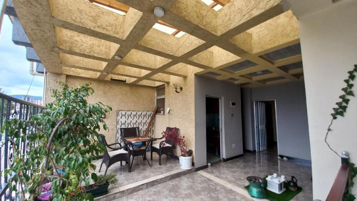 Photo of Outdoor in Yeka
