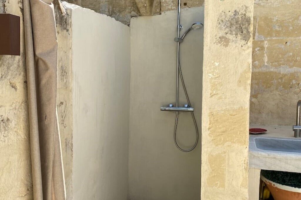 Photo of Bathroom in Vernole
