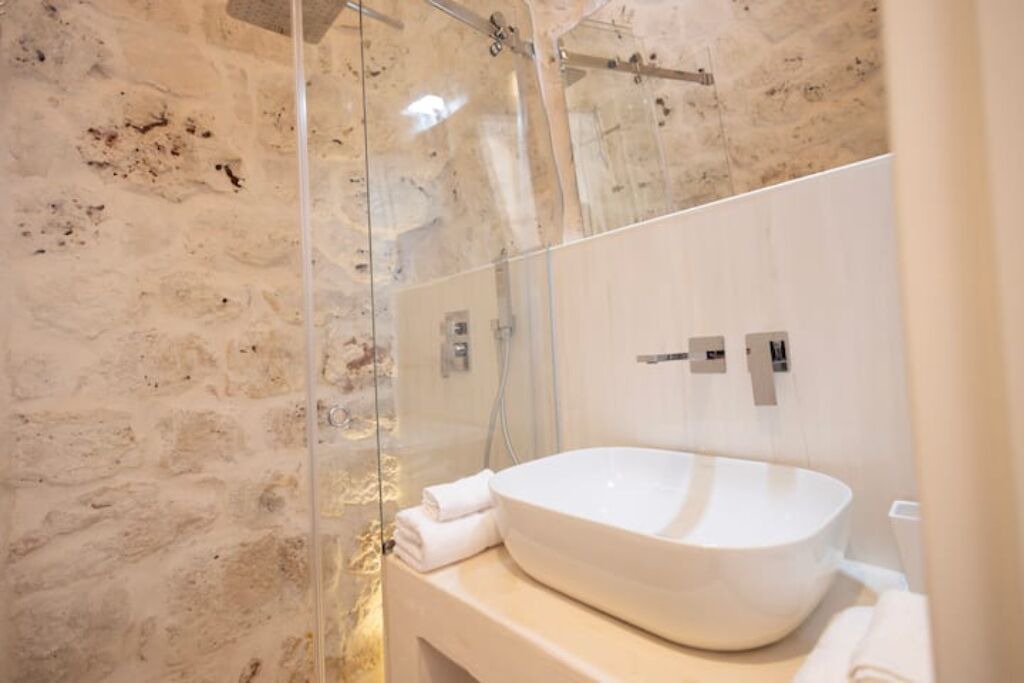 Photo of Bathroom in Villa Castelli