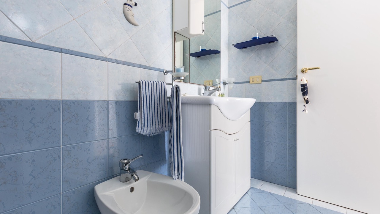 Photo of Bathroom in Torre Lapillo
