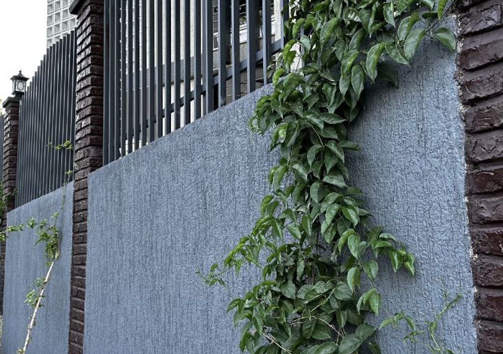 Photo of Outdoor in Nifas Silk-Lafto