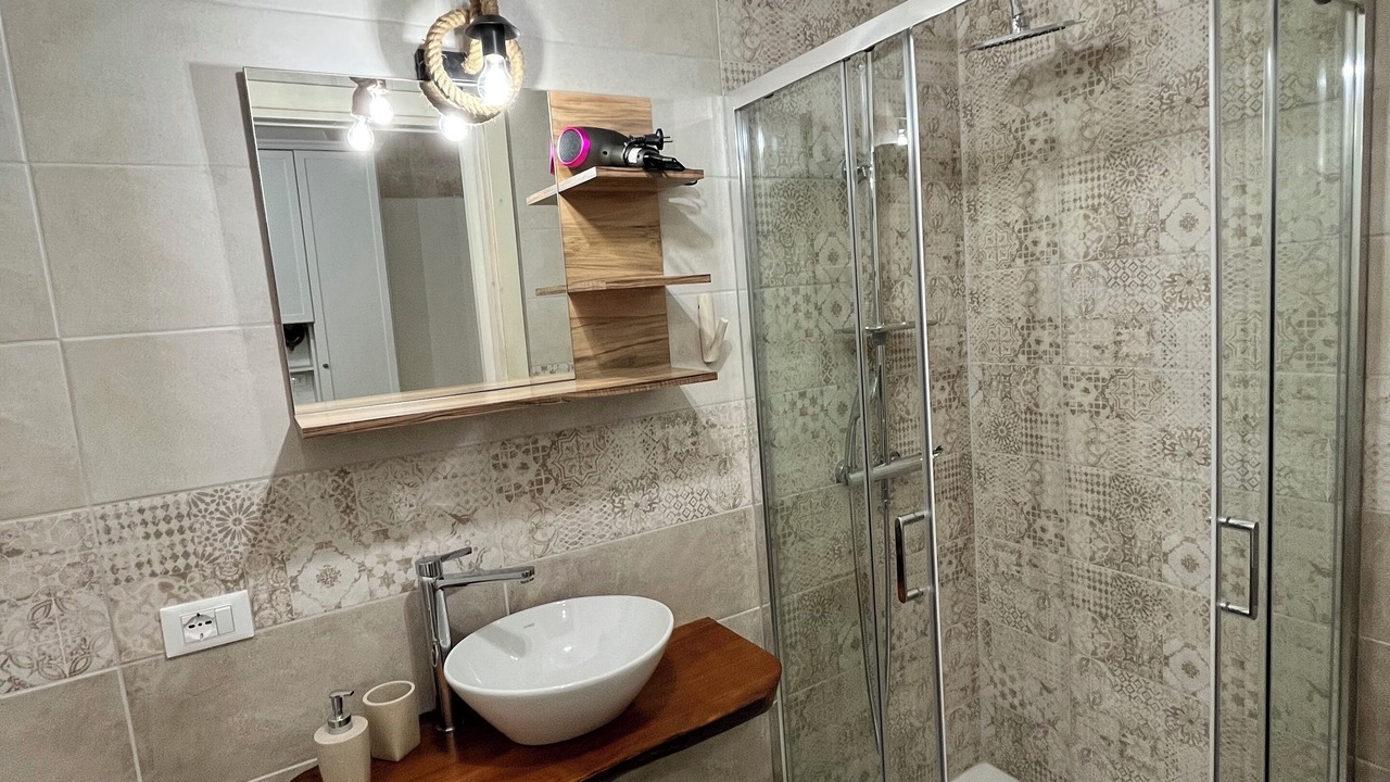 Photo of Bathroom in Cannole