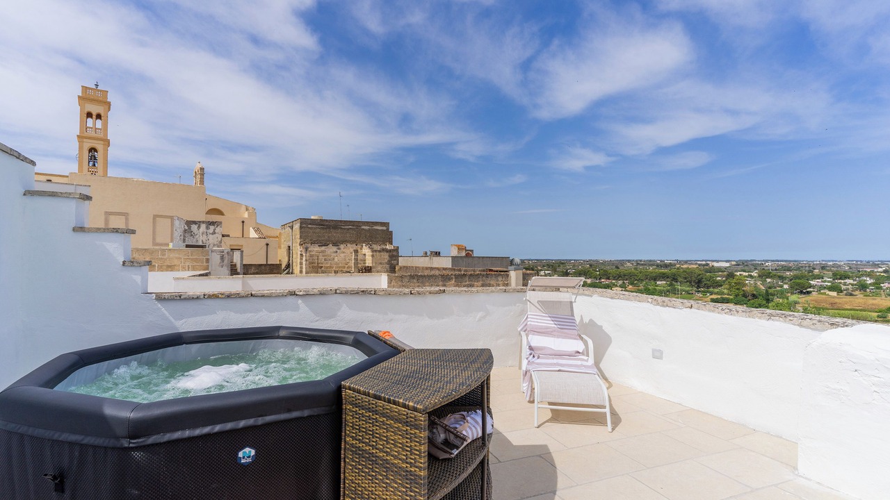 Photo of Patio Balcony in Specchia
