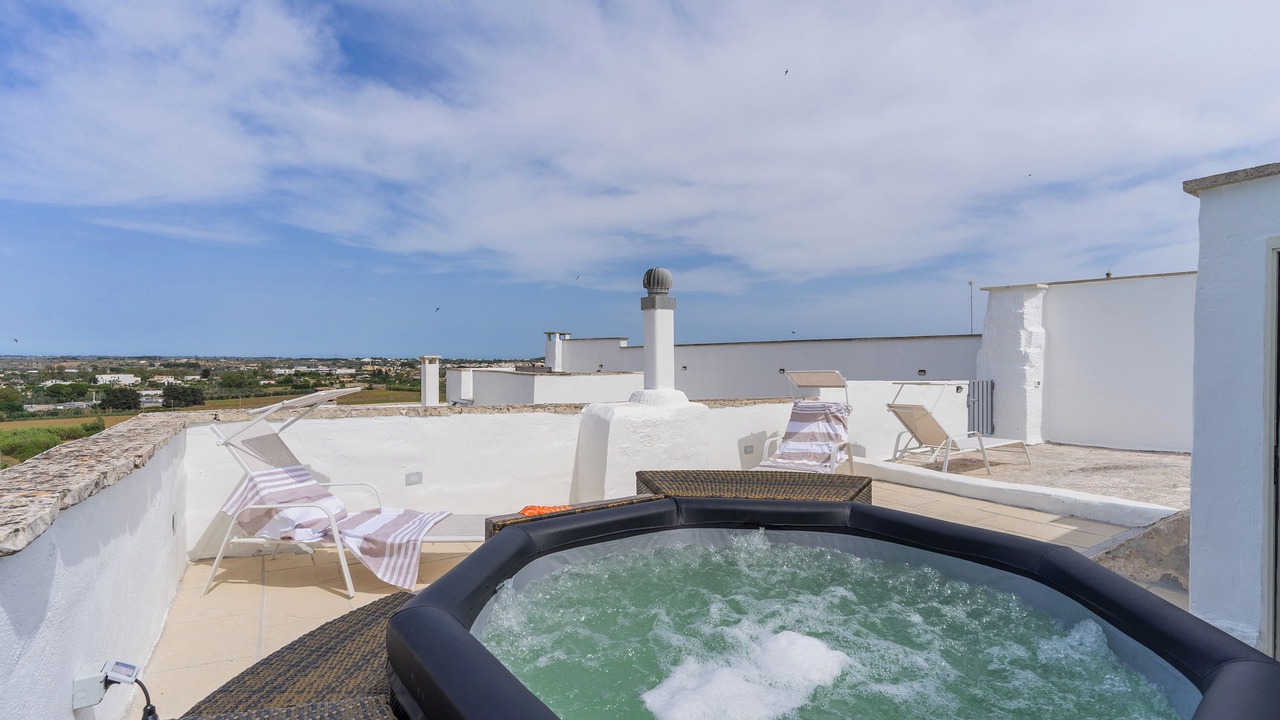Photo of Patio Balcony in Specchia