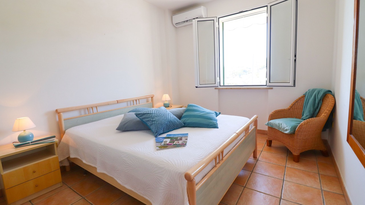 Photo of Bedroom in Castro Marina